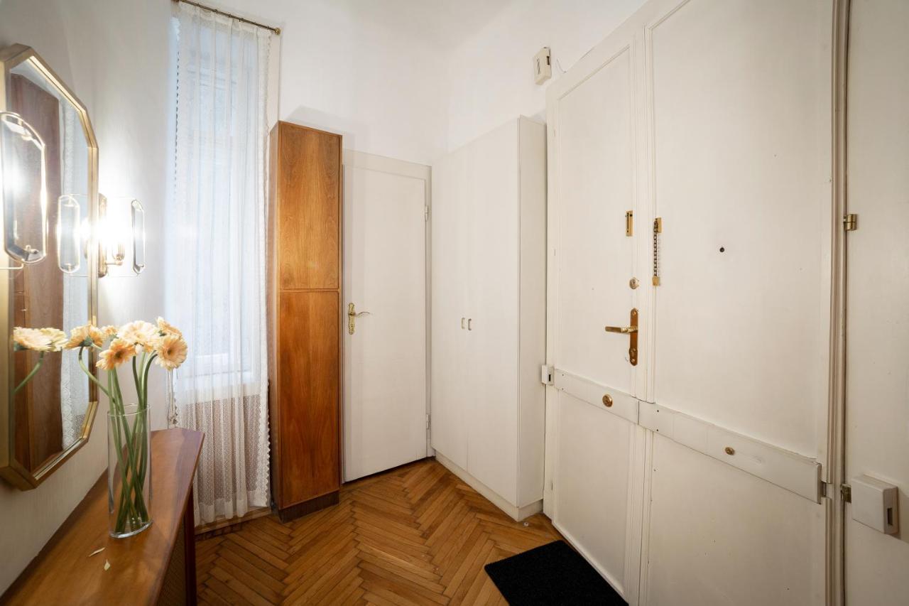 Hideaway Wahring Apartamento Viena Exterior foto